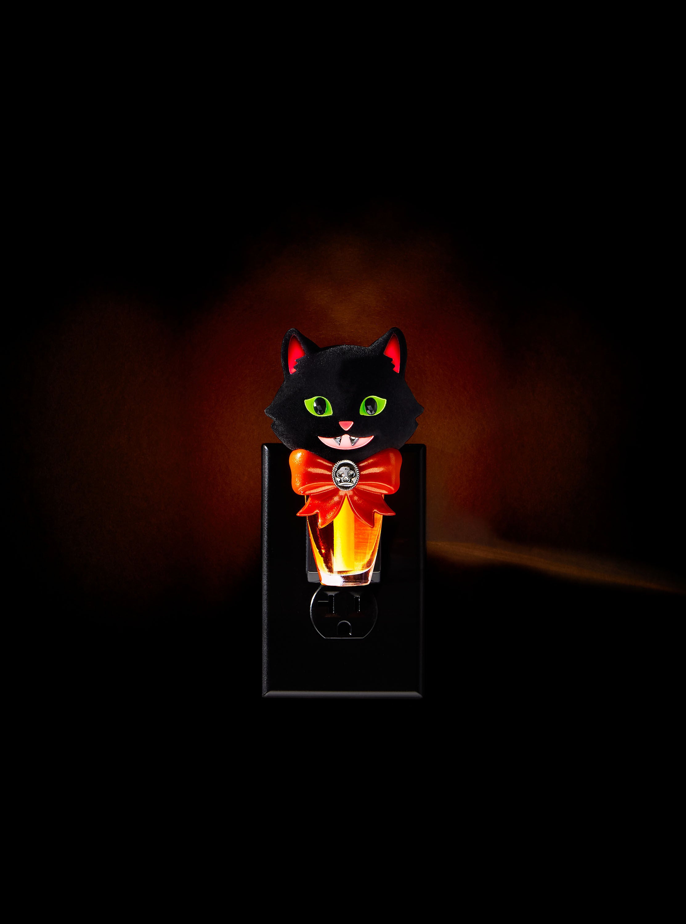 Bath & Body Works Spooky Kitty Wallflowers Scent Control Nightlight Fragrance Plug