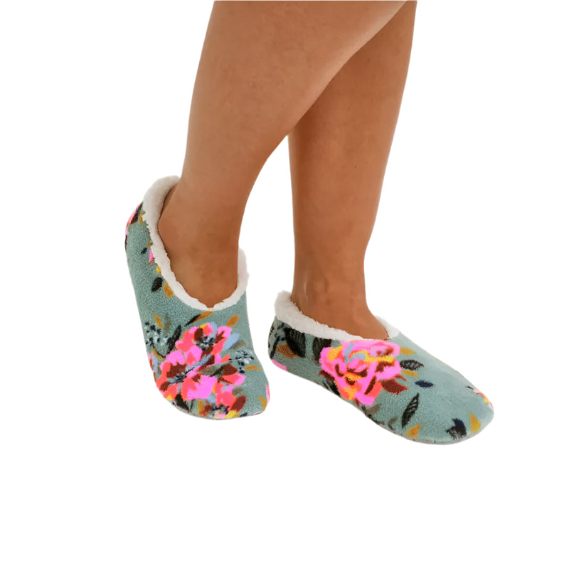 Vera Bradley Cozy Life Slippers - Size Medium