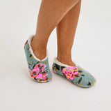 Vera Bradley Cozy Life Slippers - Size Small