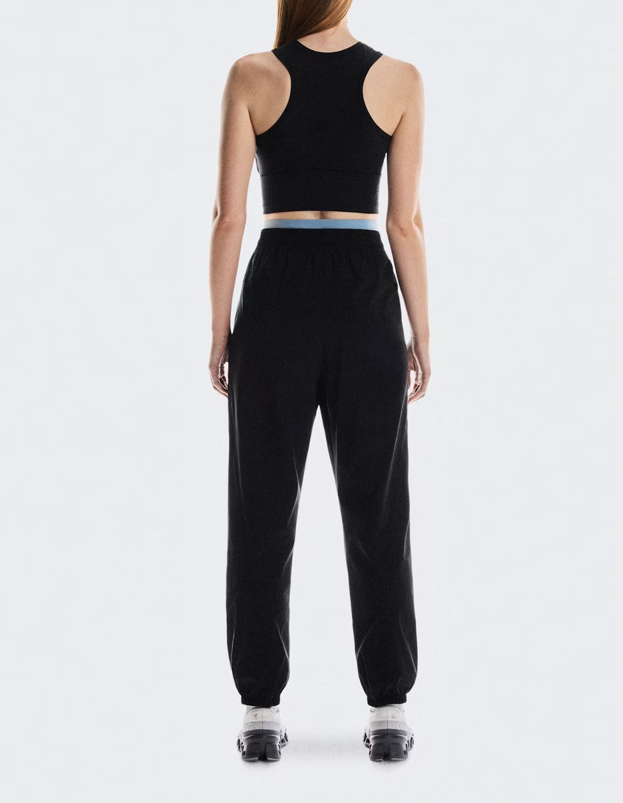On Womens Studio Crop Top