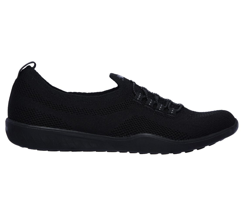 【未使用美品】SKECHERS スリッポン BLACK〈定価13,750円 SKECHERS スケッチャーズ スニーカー レディース スリッポン 靴