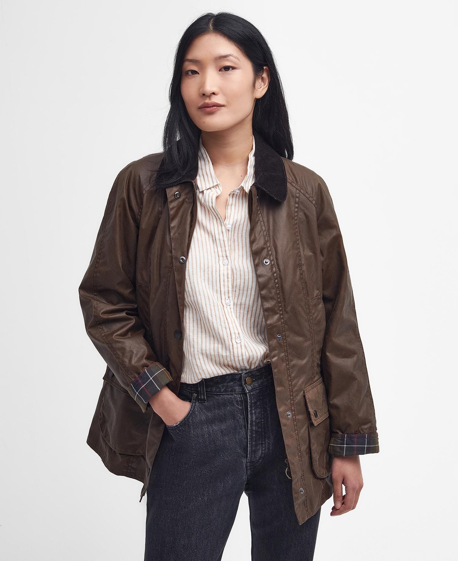 Barbour Women's Barbour Beadnell Waxed Jacket