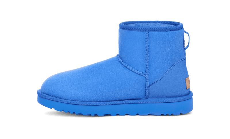 UGG Womens Classic Mini II Boots