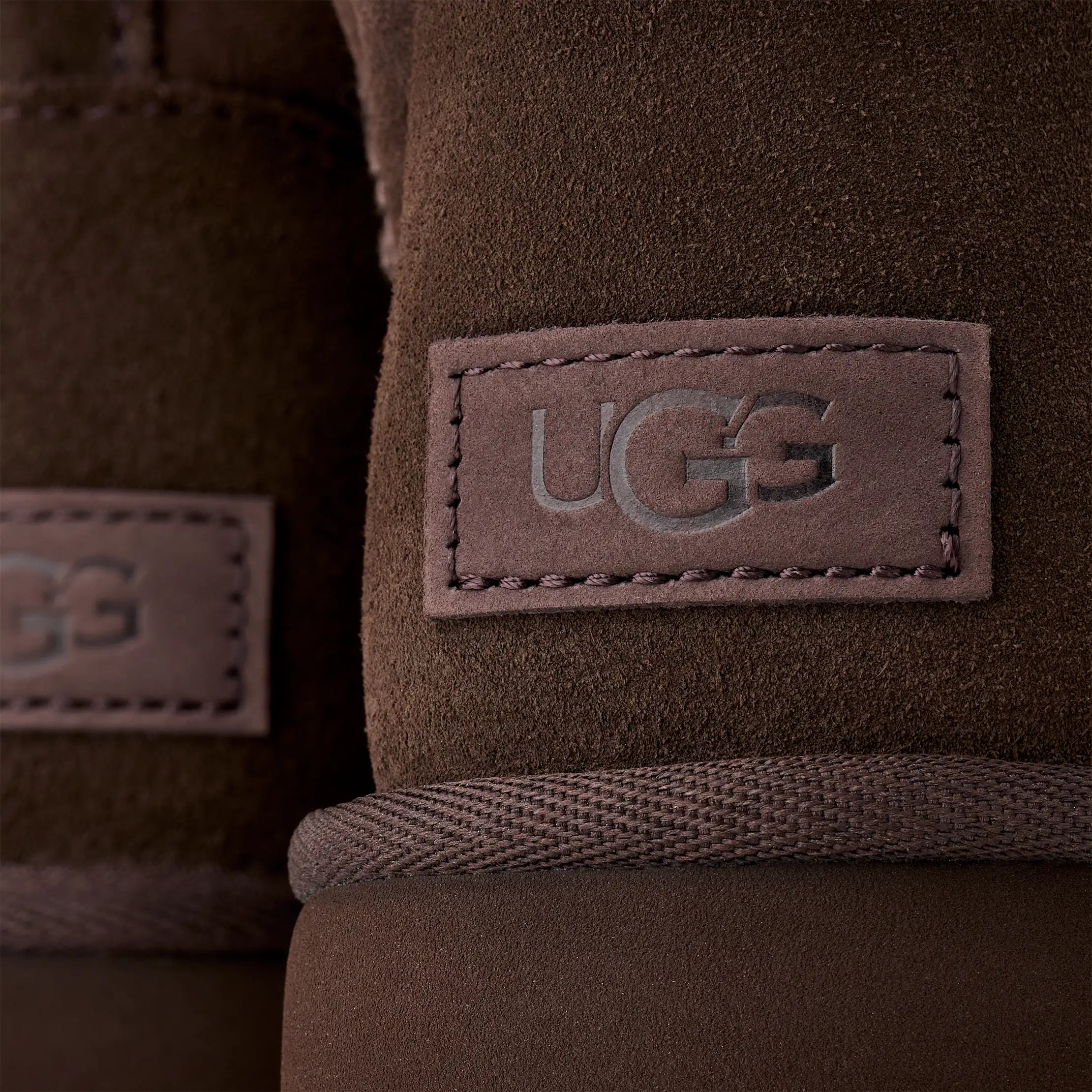 UGG Womens Classic Mini II Boots