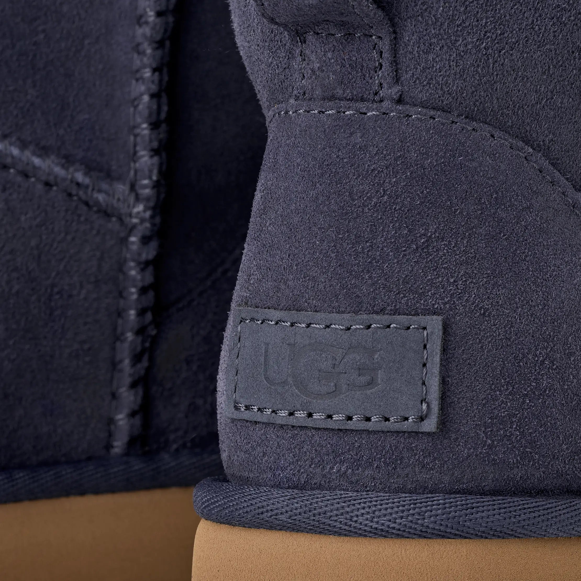 UGG Womens Classic Mini II Boots