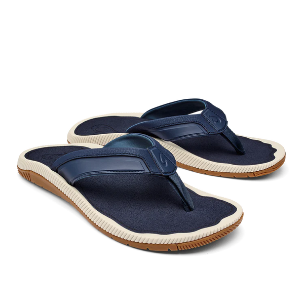 OluKai Mens Kūkulu Beach Sandals