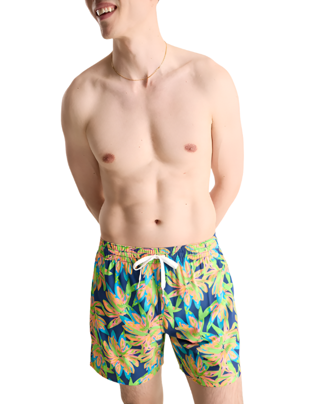 Chubbies Mens The Ocean Flowers 5.5" Classic Swim Trunks