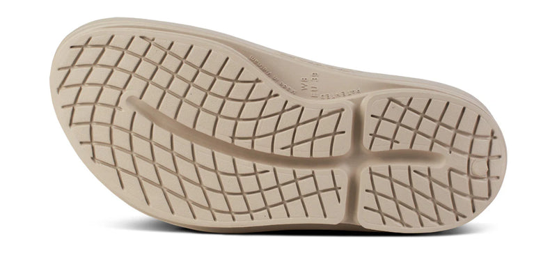 OOFOS Womens OOmega OOahh Sandals