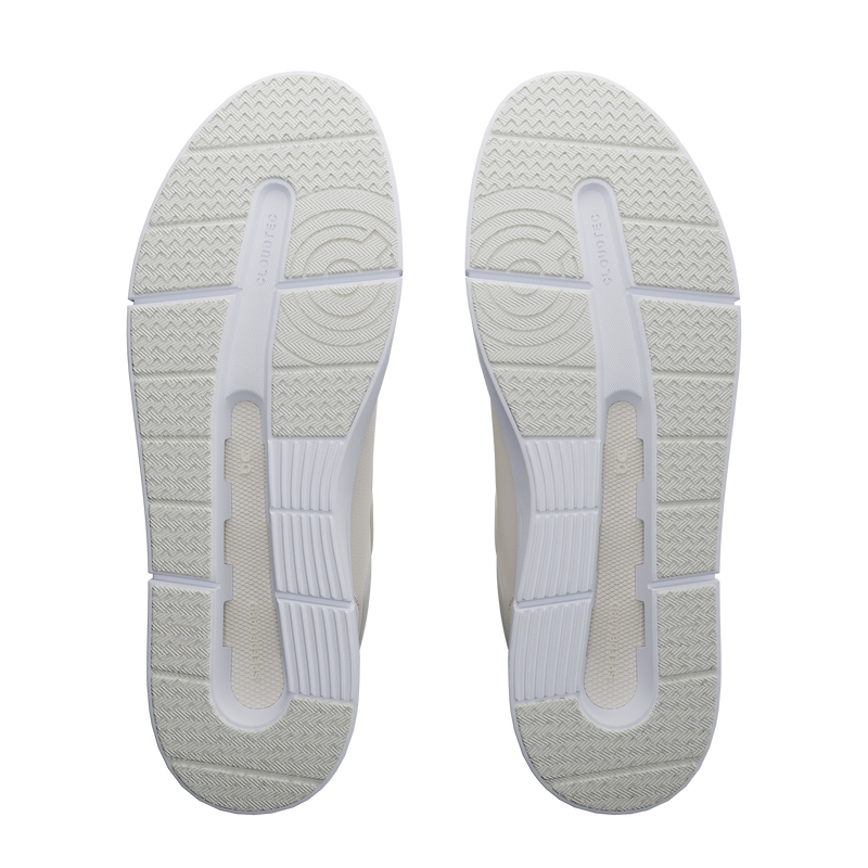 On Womens The Roger Advantage Sneakers