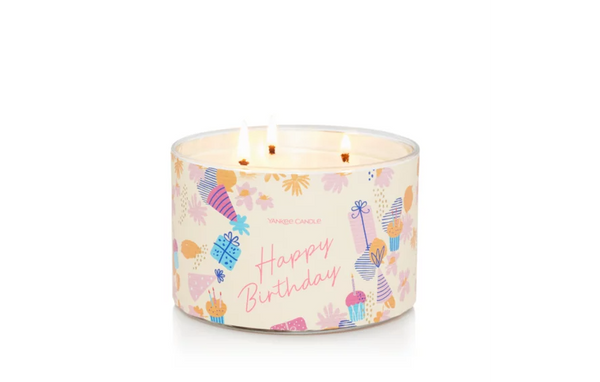 Yankee Candle Vanilla Cupcake Happy Birthday 3-Wick Candle