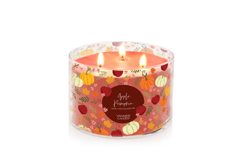 Yankee Candle 3-Wick Candle - Apple Pumpkin