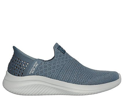 Skechers Womens Martha Stewart: Ultra Flex 3.0 Slip-On Shoes