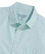 Vineyard Vines Mens Puzzle Whale Performance Cotton Short Sleeve Shirt