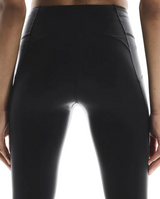 On Womens Performance 7/8 Tights