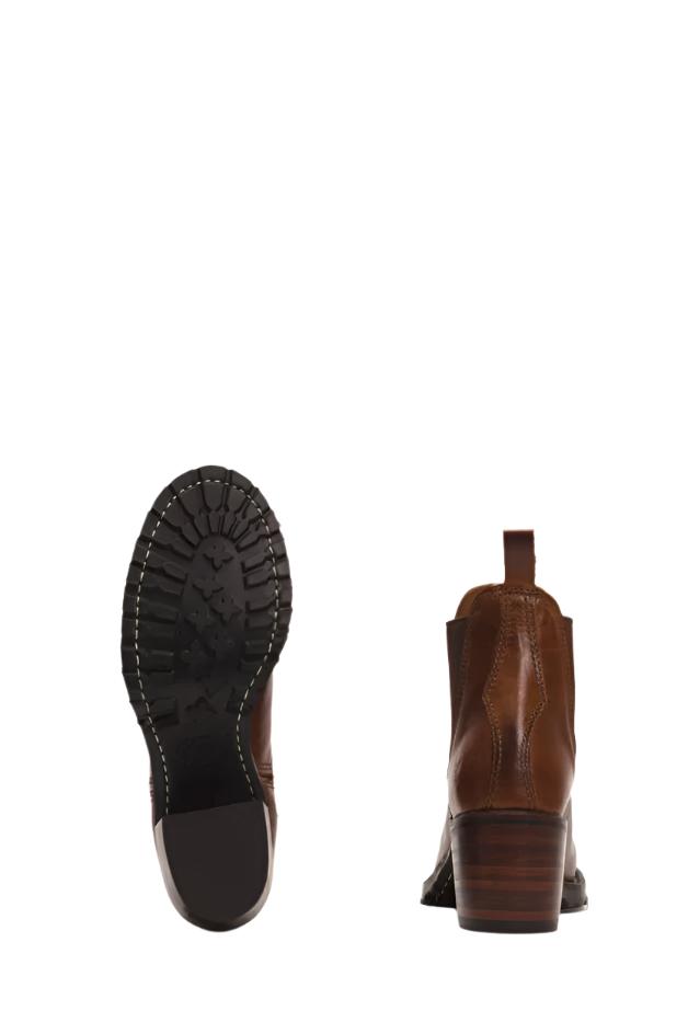 Frye Womens Sabrina Chelsea Boots