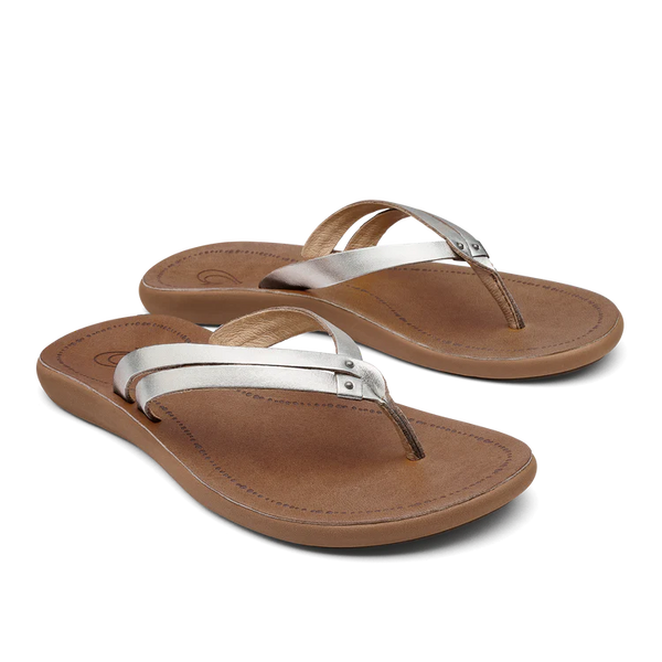 OluKai Womens Kāpehe Luana Leather Beach Sandals