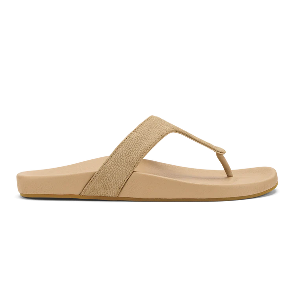 OluKai Womens Kīpe‘a Lipi Elevated Leather Sandals