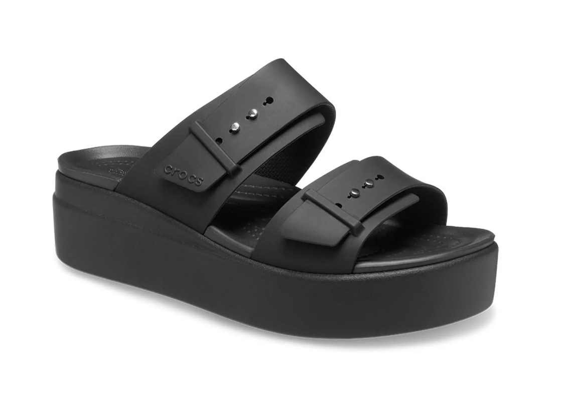【Crocs】◆大人気◆Brooklyn Woven Buckle Sandals◆DarkClay◆ Brooklyn Woven Buckle - Crocs