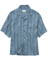 American Eagle Mens AE Poolside Striped Button-Up Short Sleeve Shirt