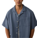 American Eagle Mens AE Poolside Button-Up Short Sleeve Shirt