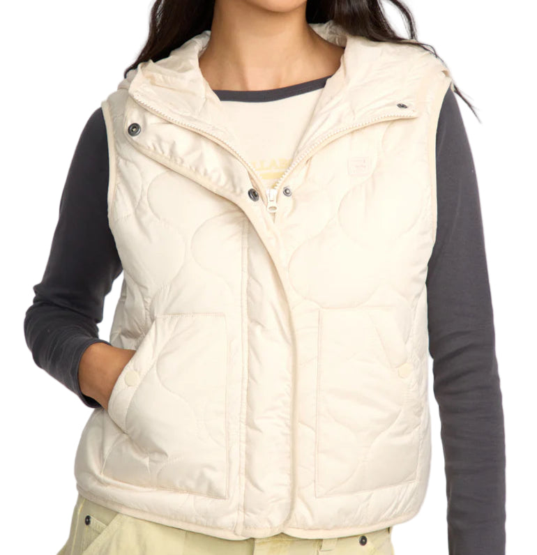Billabong Womens Cliffs Quilted Lightweight Vest Jacket