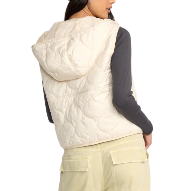 Billabong Womens Cliffs Quilted Lightweight Vest Jacket