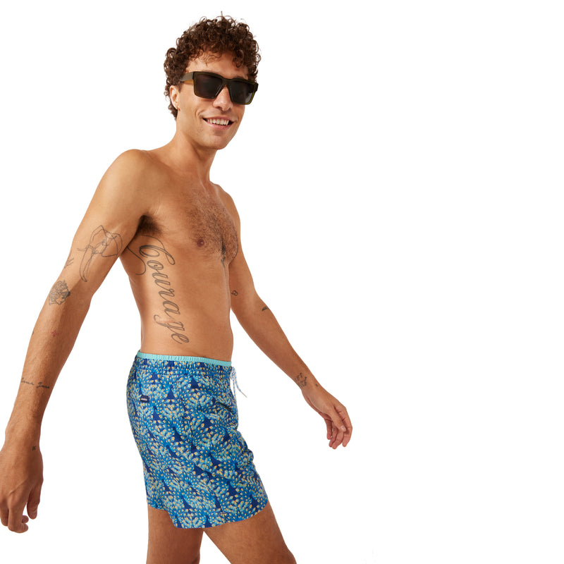 Chubbies Men The Fan Out 5.5" Classic Swim Trunks