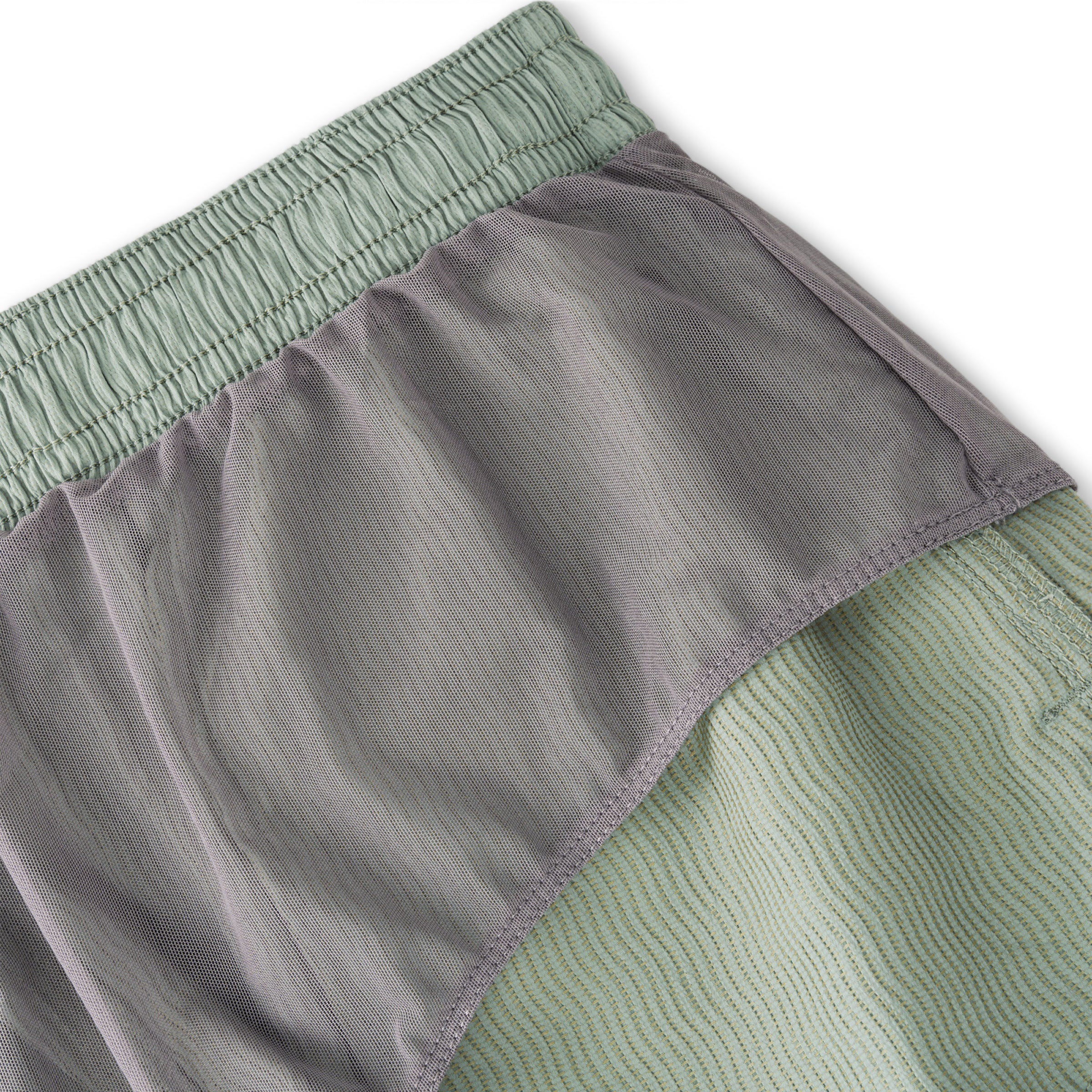 Chubbies Mens The In Field 5.5" Textured Swim Trunks