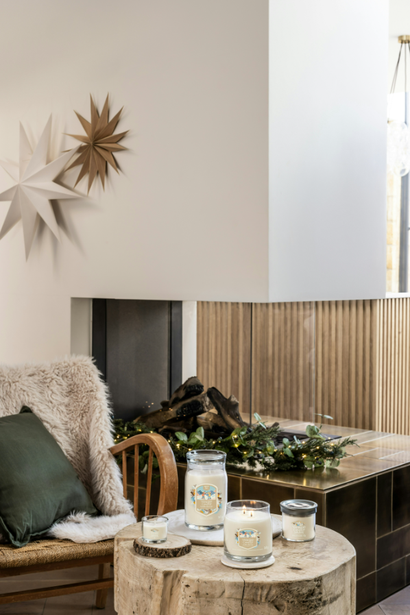 Yankee Candle Signature Small Tumbler Candle - Vanilla Flurries