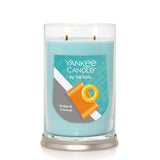 Yankee Candle Signature Tumbler Candle - By The Pool