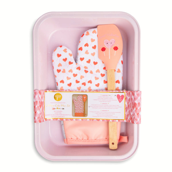 Core Kitchen 3-Piece Valentine Cake Pan Set