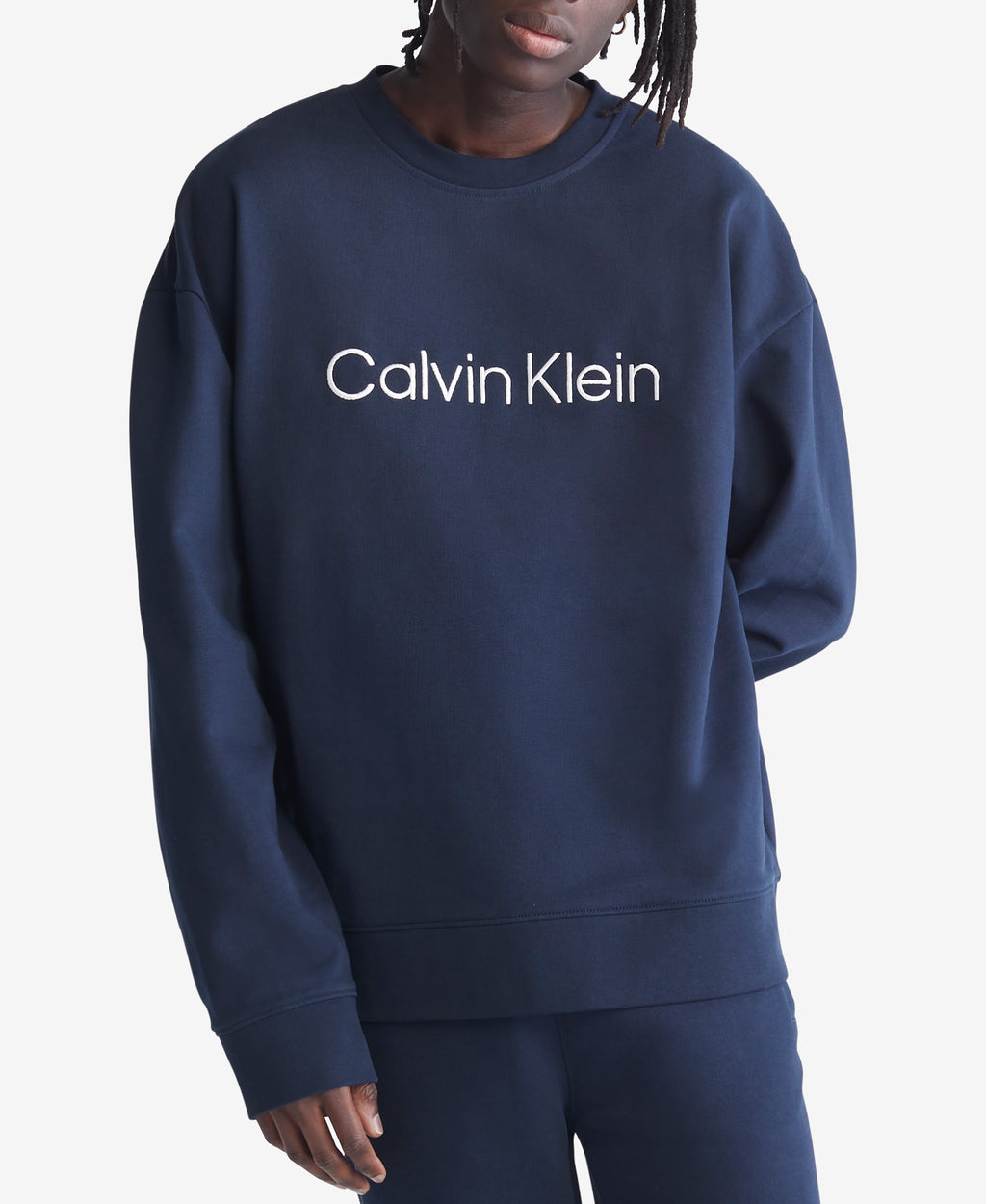 Tシャツ・カットソー   Men's Relaxed Fit Varsity CK Logo Patch Short S Tシャツ・カットソー ^ ^ Men's Relaxed Fit Varsity CK Logo