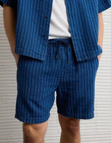 American Eagle Mens AE 7" Lived-In Trekker Shorts