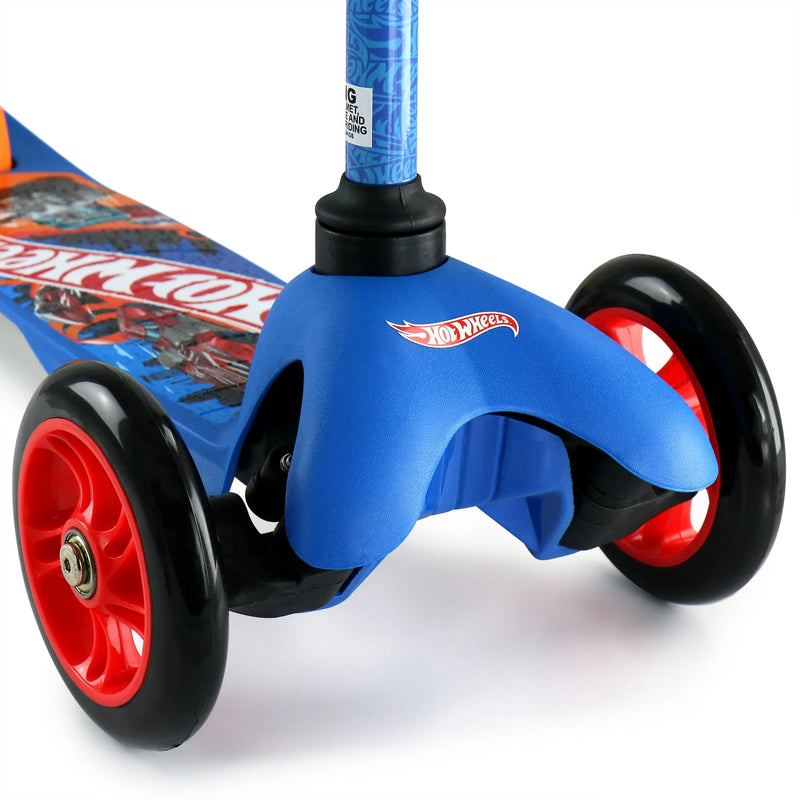 Sakar Hot Wheels Tilt & Turn 3 Wheel Scooter With A Tilt-And-Turn Steering System