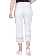 Ruby Rd. Womens Wide Waistband Lace Inset Hem Pull-On Capri Pants