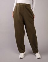 American Eagle Womens AE Everyday Luxe Barrel Sweatpants