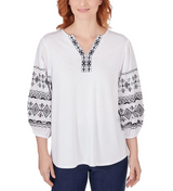 Ruby Rd. Womens Embroidered Solid Knit Top