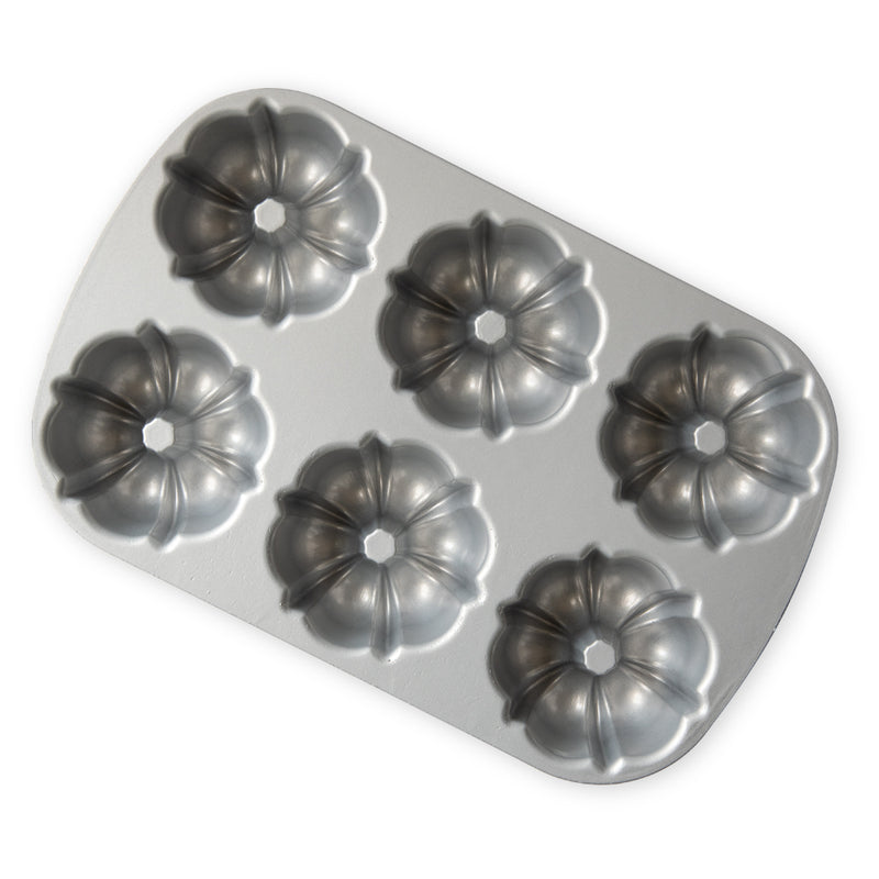Nordic Ware Classic Bundtlette Cake Pan