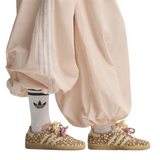 adidas Womens Samba OG Sneakers