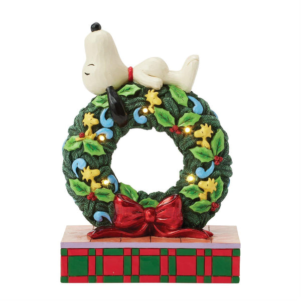 Enesco Peanuts by Jim Shore Snoopy Sleeping on LED Wreath