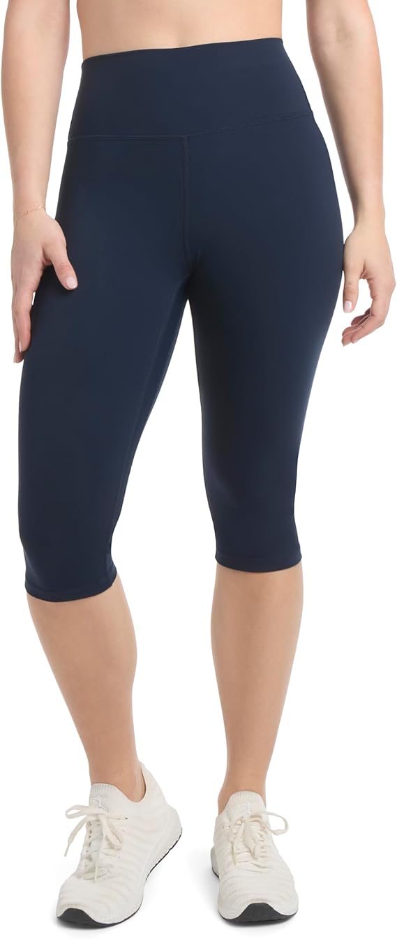 Danskin Womens Nylon Judo Capri Leggings