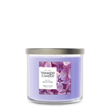 Yankee Candles 3-Wick Candle - Lilac Blossoms