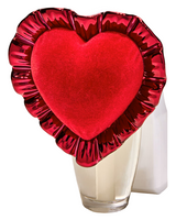 Bath & Body Works Ruffle Heart Scent Control Nightlight Wallflowers Fragrance Plug