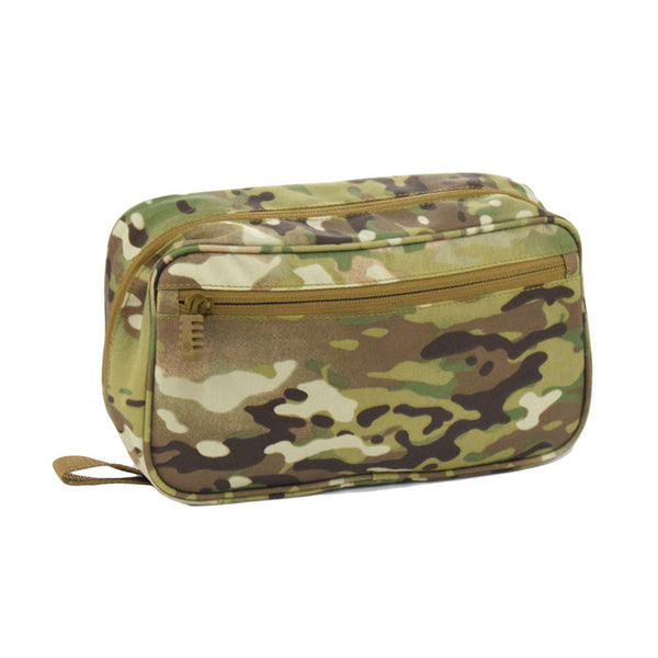 Flying Circle Concho Hanging Toiletry Bag