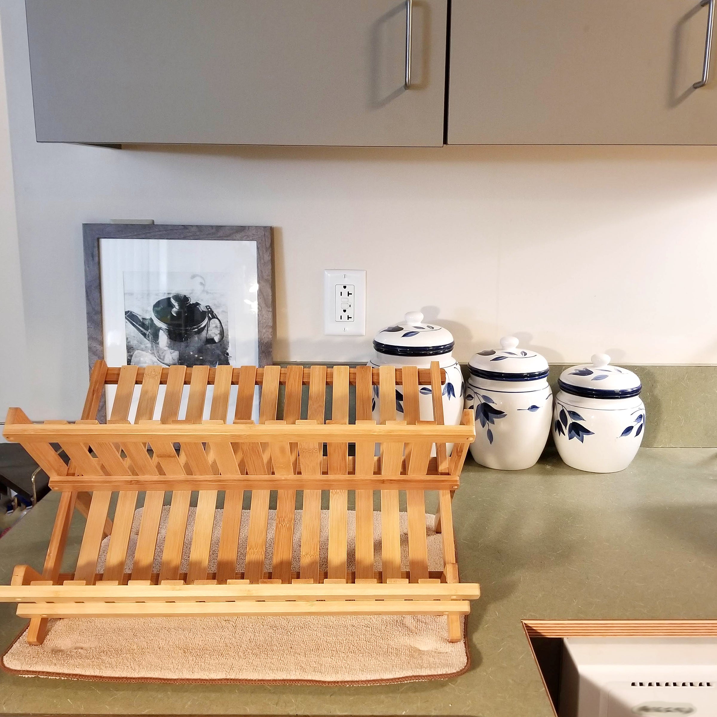 Lipper International Bamboo Folding Dish Rack