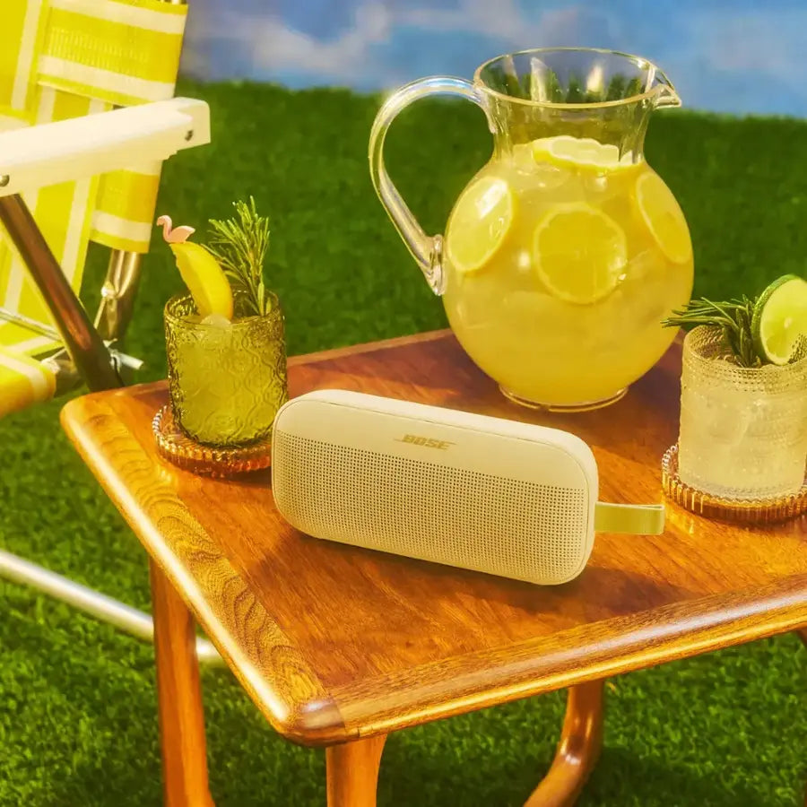 Bose SoundLink Flex II Portable Bluetooth Speaker