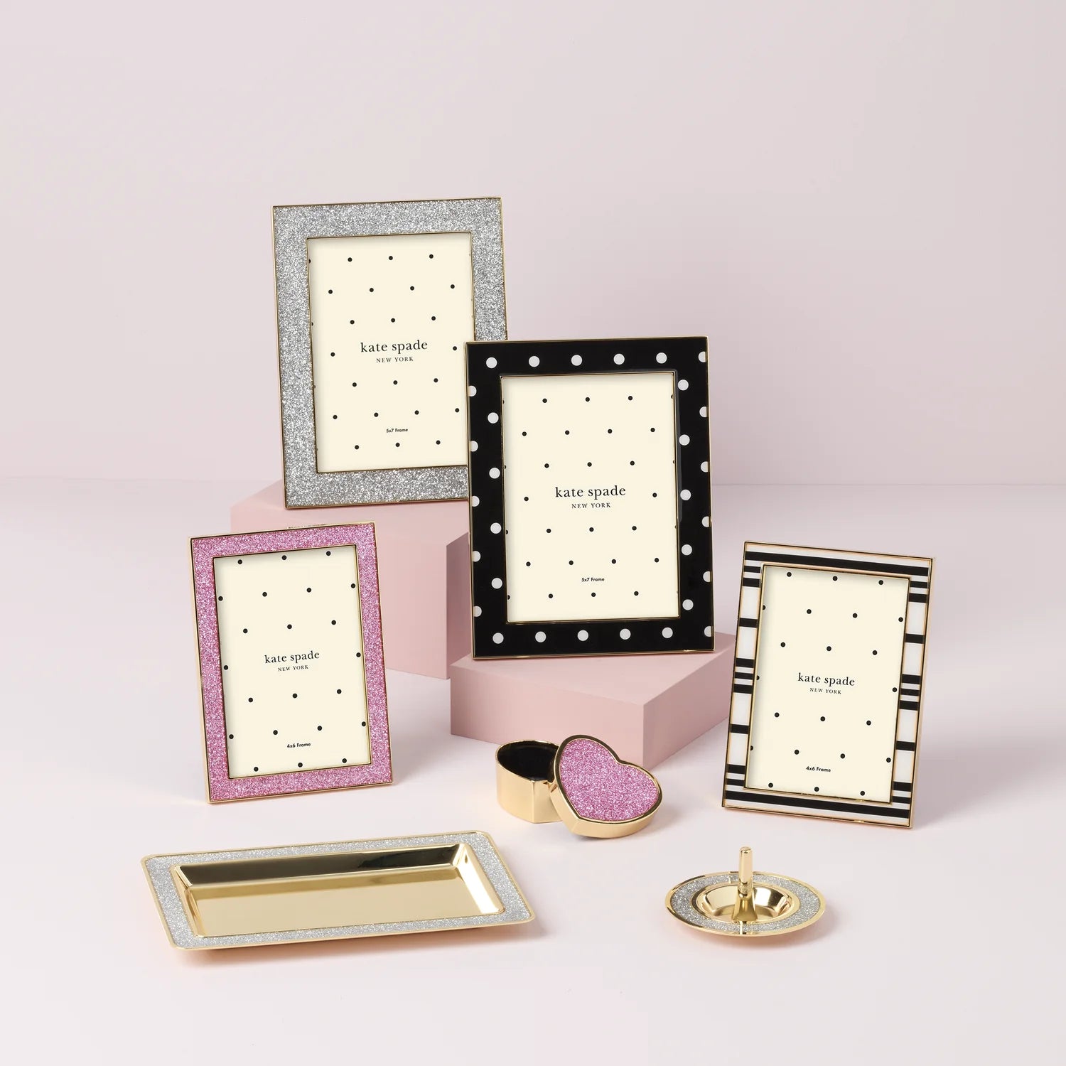 Kate Spade Sitting Pretty Pink Glitter Heart Box