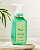 Bath & Body Works Gentle & Clean Foaming Hand Soap - White Tea & Sage
