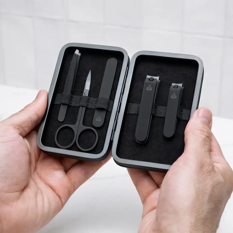 Manscaped The Shears 3.0 5-Piece Precision Nail Grooming Travel Kit