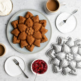 Nordic Ware Poinsettia Pull-Apart Pan